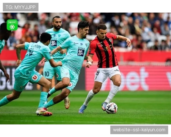 历史回顾：十五年前，蒙彼利埃奇迹般夺得法甲冠军的历程